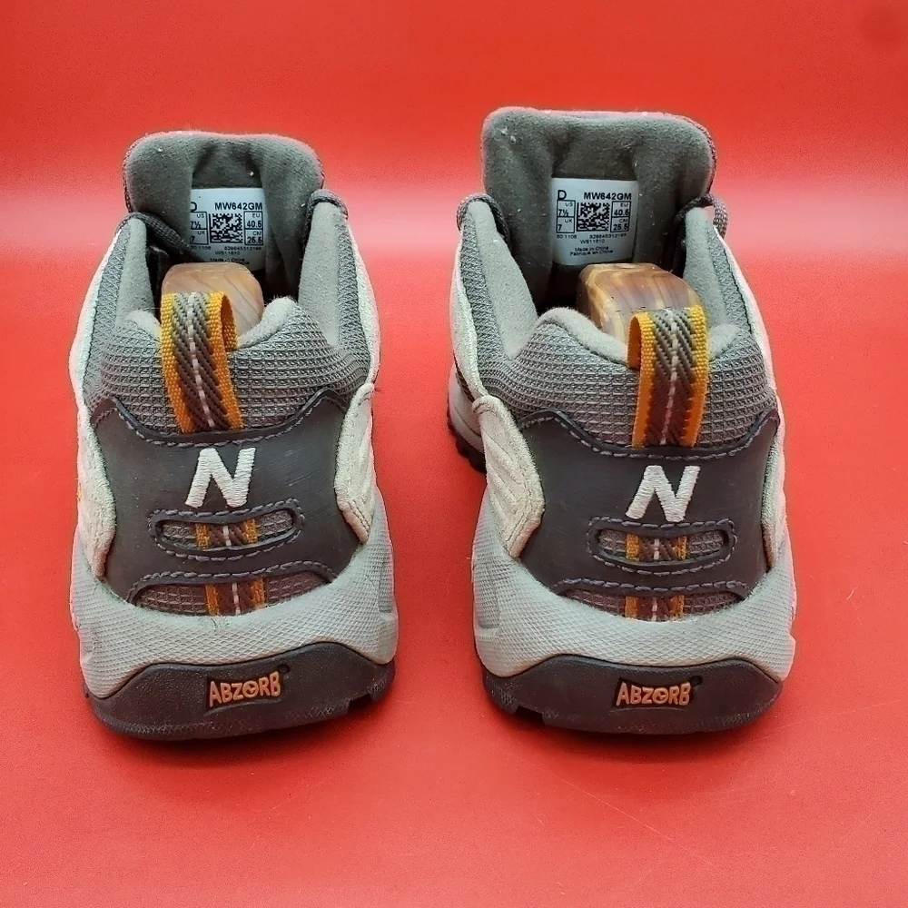 New Balance Country Trail Walkers 642 Men's 7.5 D Shoes Tan Brown Suede